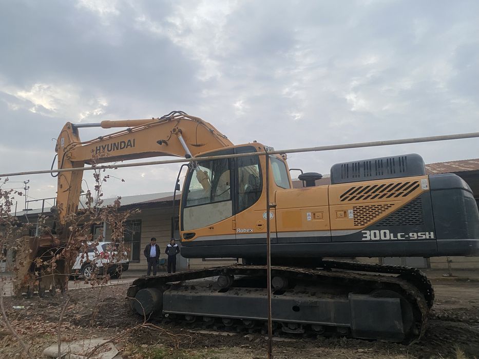 Hyundai robex 300 екскаватор срочна сотилади
