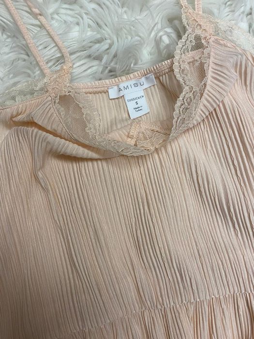 Top dama Amisu, măsura S