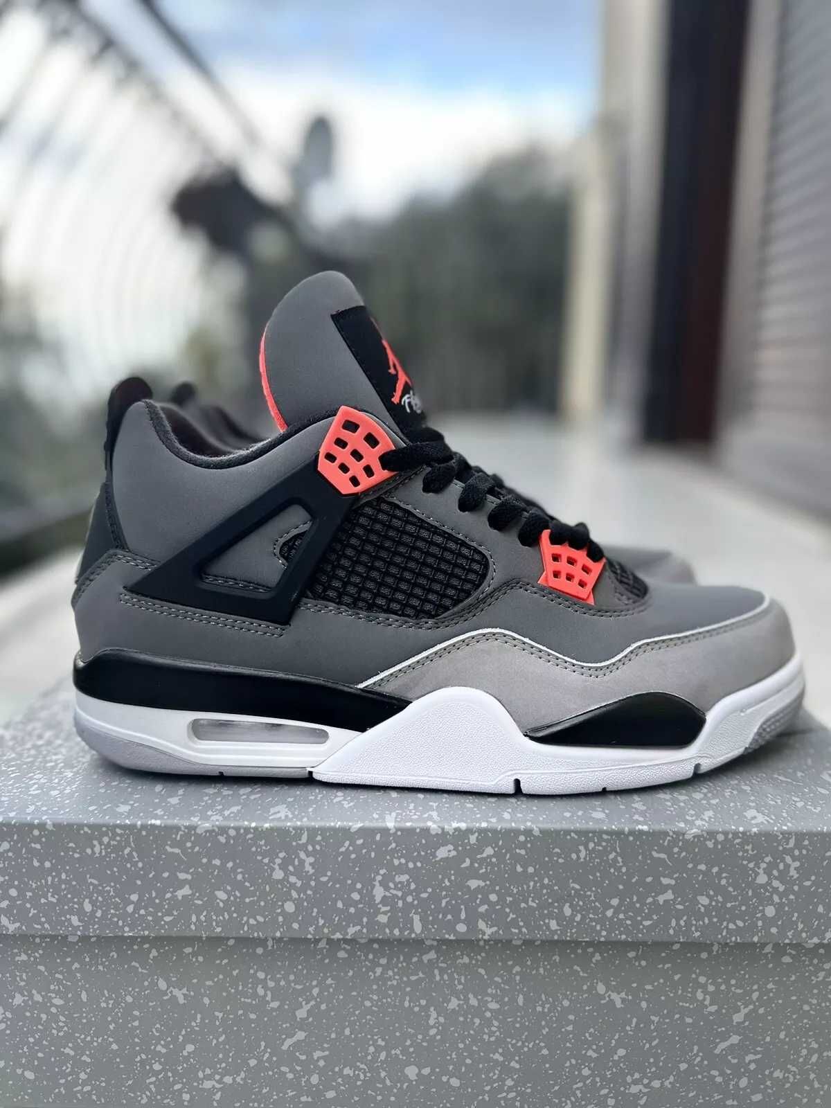 Air Jordan 4 Retro Infrared