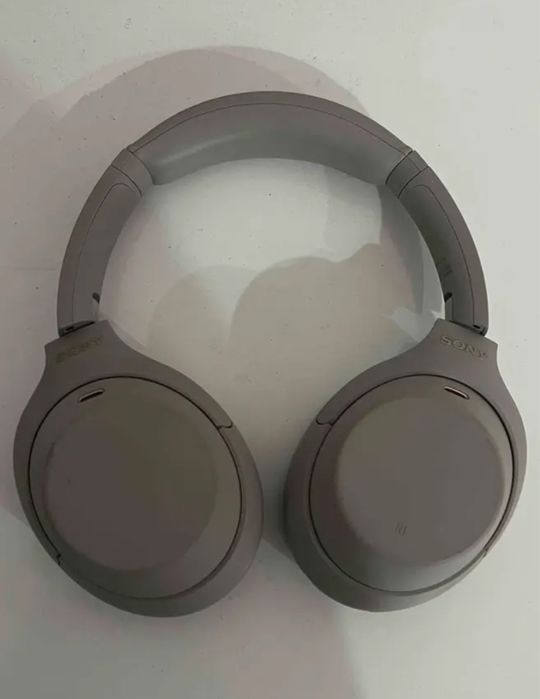 Наушники Sony XM4