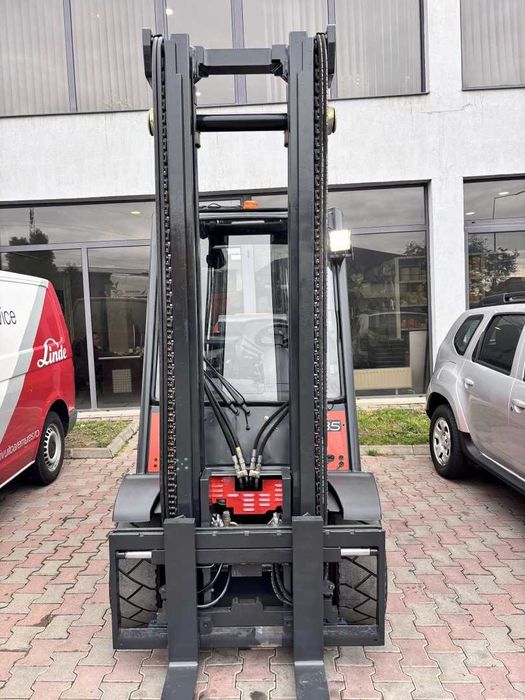 Stivuitor - Motostivuitor Linde H35T CABINĂ An fabricație 2006