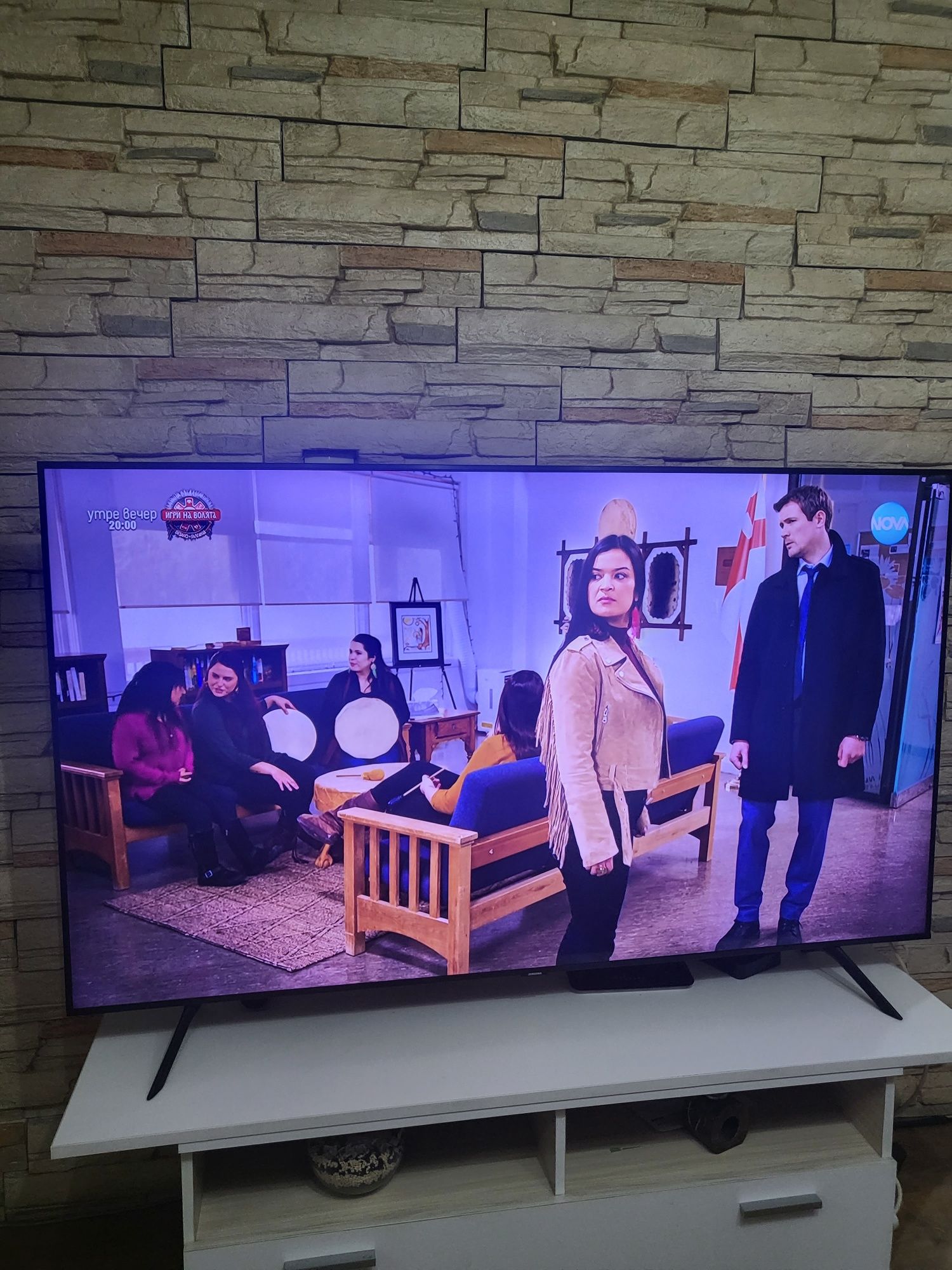 Samsung 4K smart 65 инча