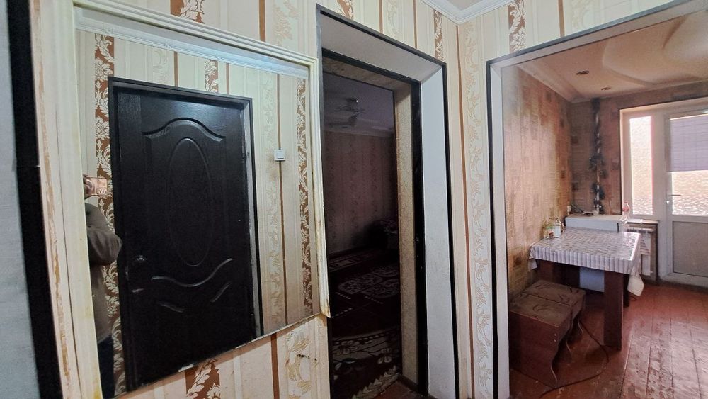 1 комнатная на Танковом (вдоль дороги)