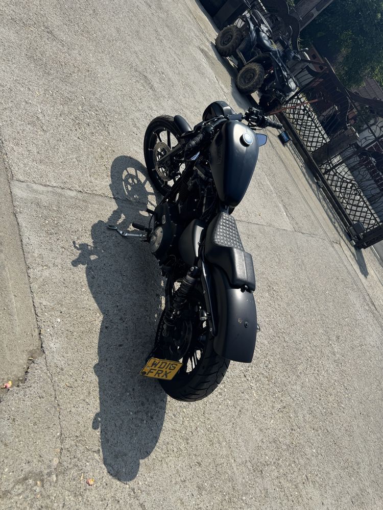 Harley Davidson xl883 Iron 16