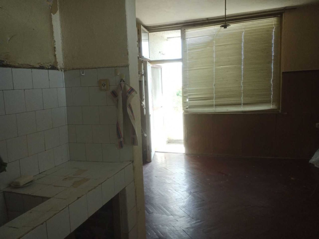 Продава се Четиристаен апартамент в Пазарджик, Запад - 87 кв.м за 684 €/кв.м - Снимка #1