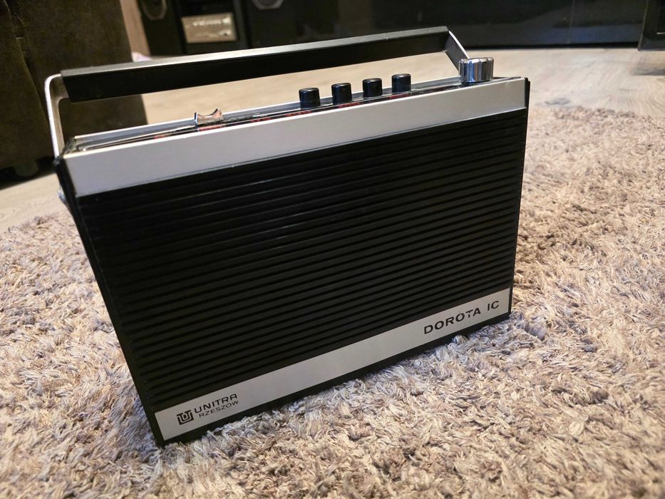 Radio vechi Unitra Dorota IC 1975
