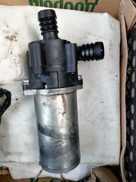 Дополнительный моторчик помпа на печку