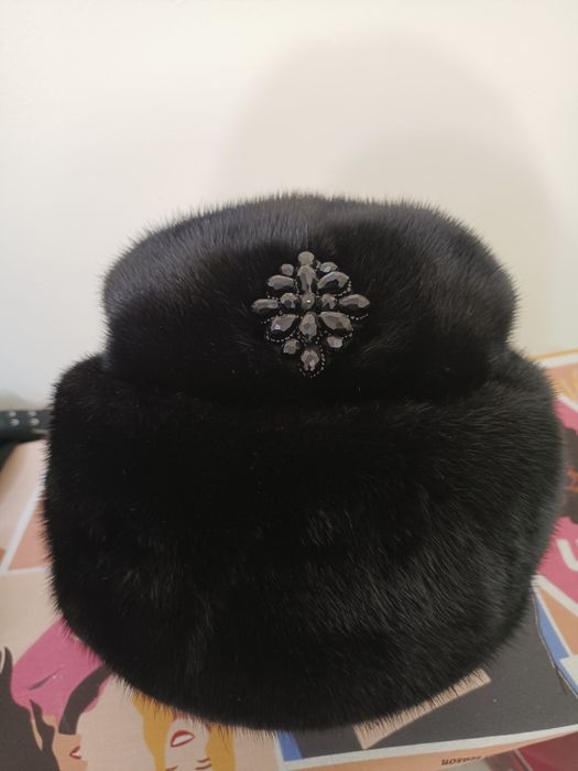 Продам норковую шапку