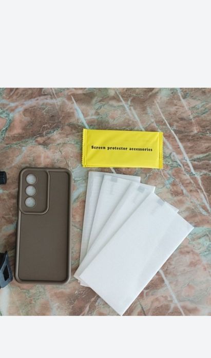 Husa și folii de sticla samsung A16.