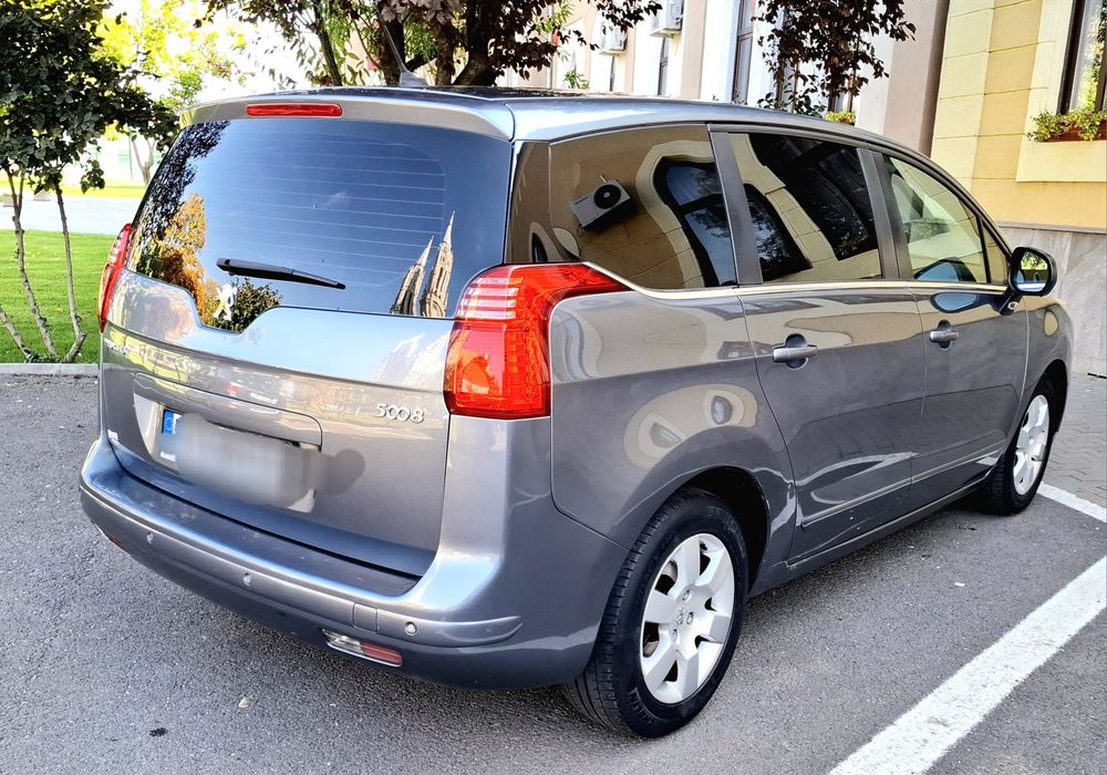 Proprietar vând Peugeot 5008 1.6 HDI, 115cp,fabr.2012,euro 5, 7 locuri