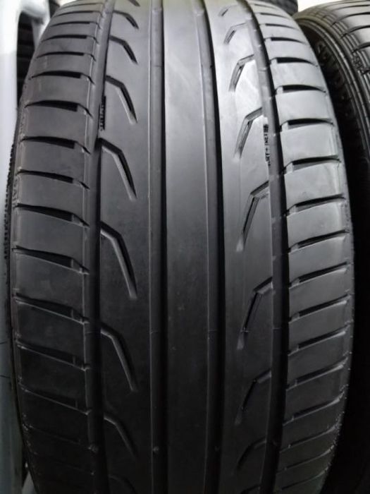 225 40 18, 225 45 18, 245 45 18, 245 40 18, 235 40 18, 225 50 18, 285