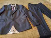Мъжки костюм ( сако,панталон,риза и вратовръзка)