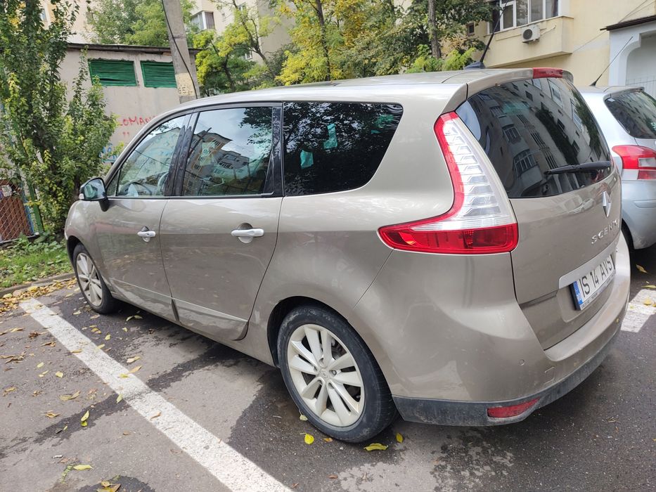 Renault Grand Scenic Bose edition 7 locuri Automat