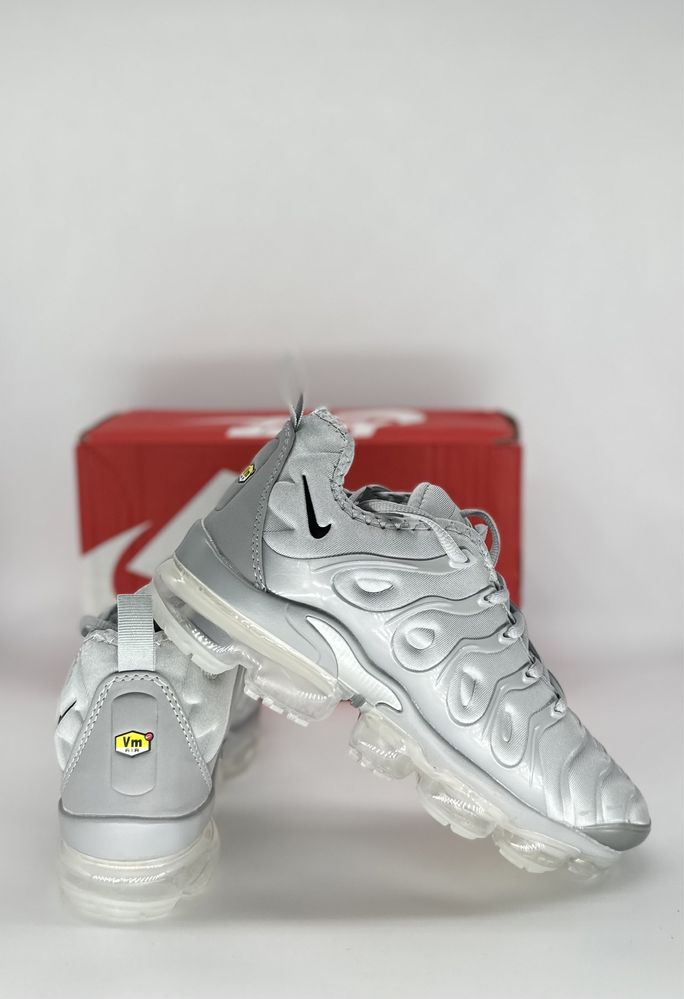 NIKE AIR Vapormax