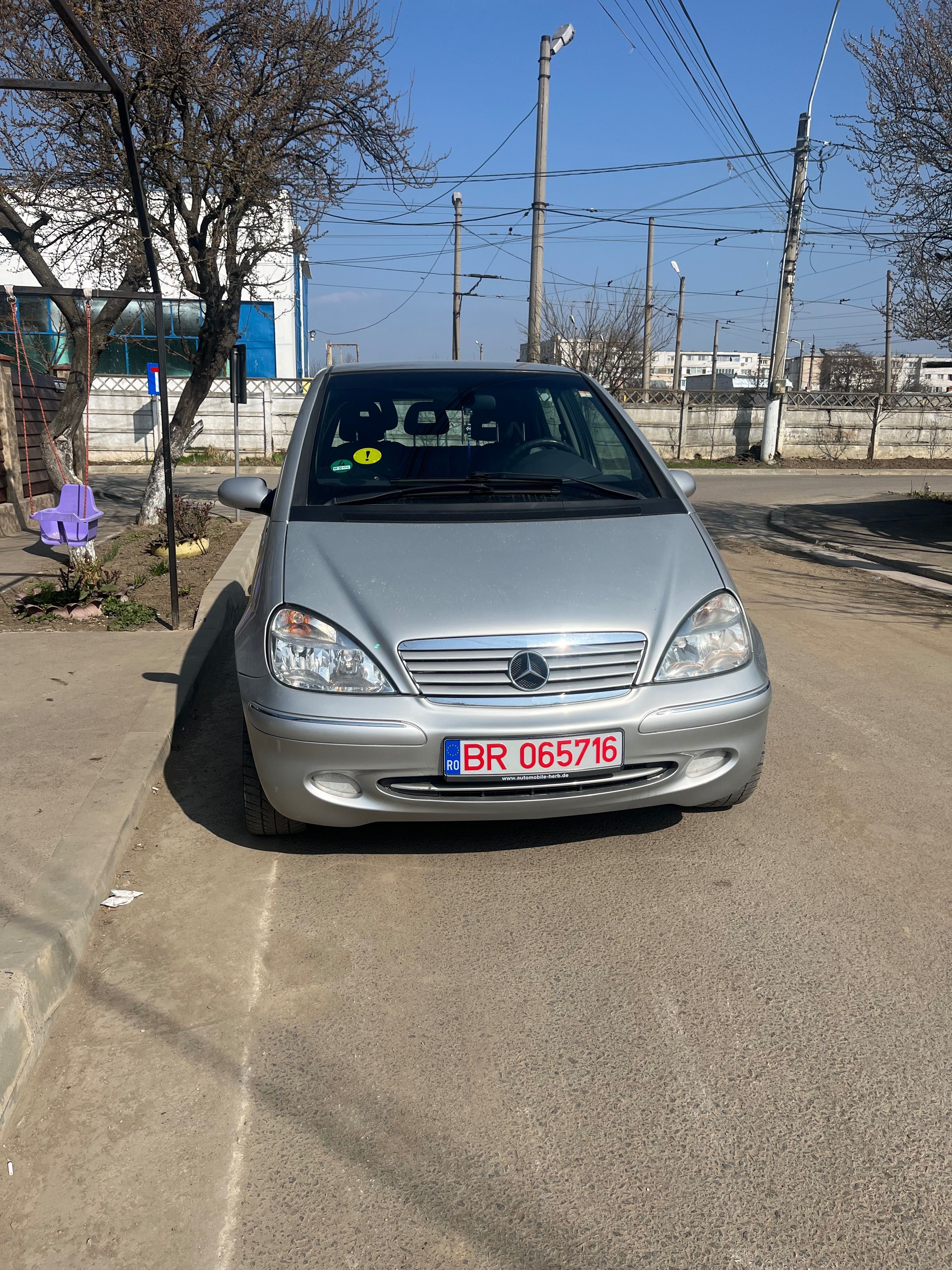 Vând Mercedes A cllas 160