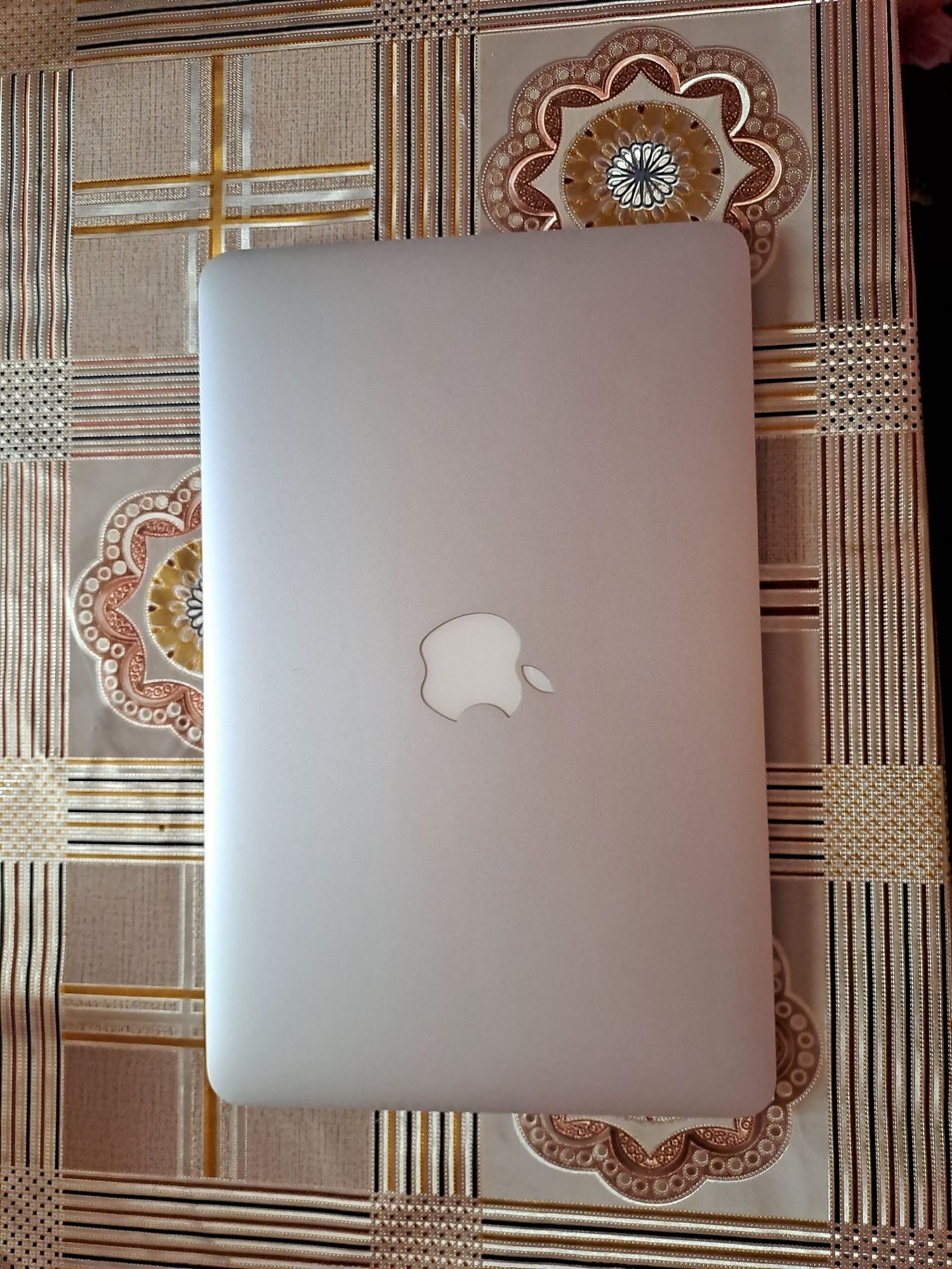 MacBook Air (11-inch, mid 2011)