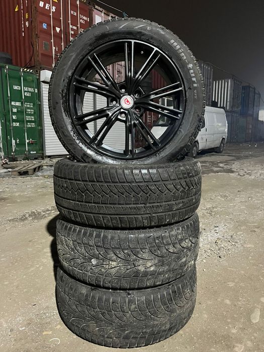 Диски с зимней резиной на BMW X5, X6 R19