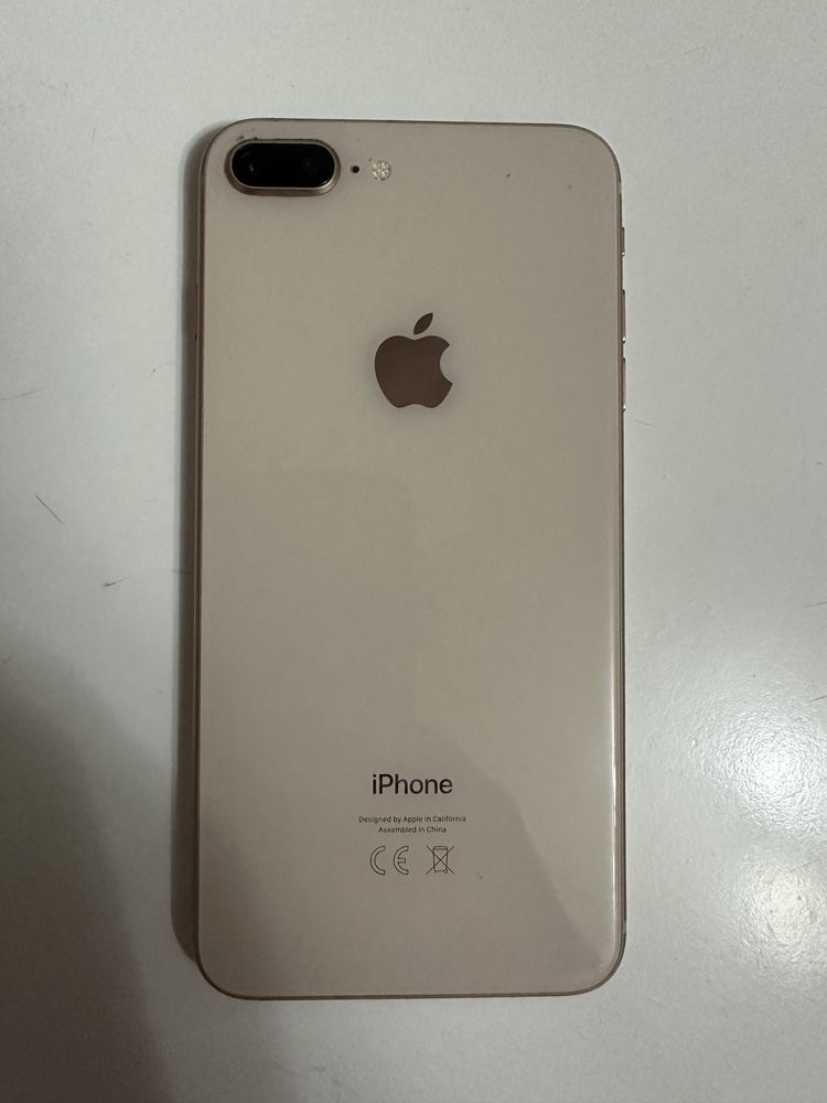 Продам iPhone 8+ 64 гб в идеальном состоянии, в коробке