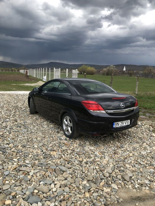 Opel astra h 1.9 tdci 150 co cabrio !