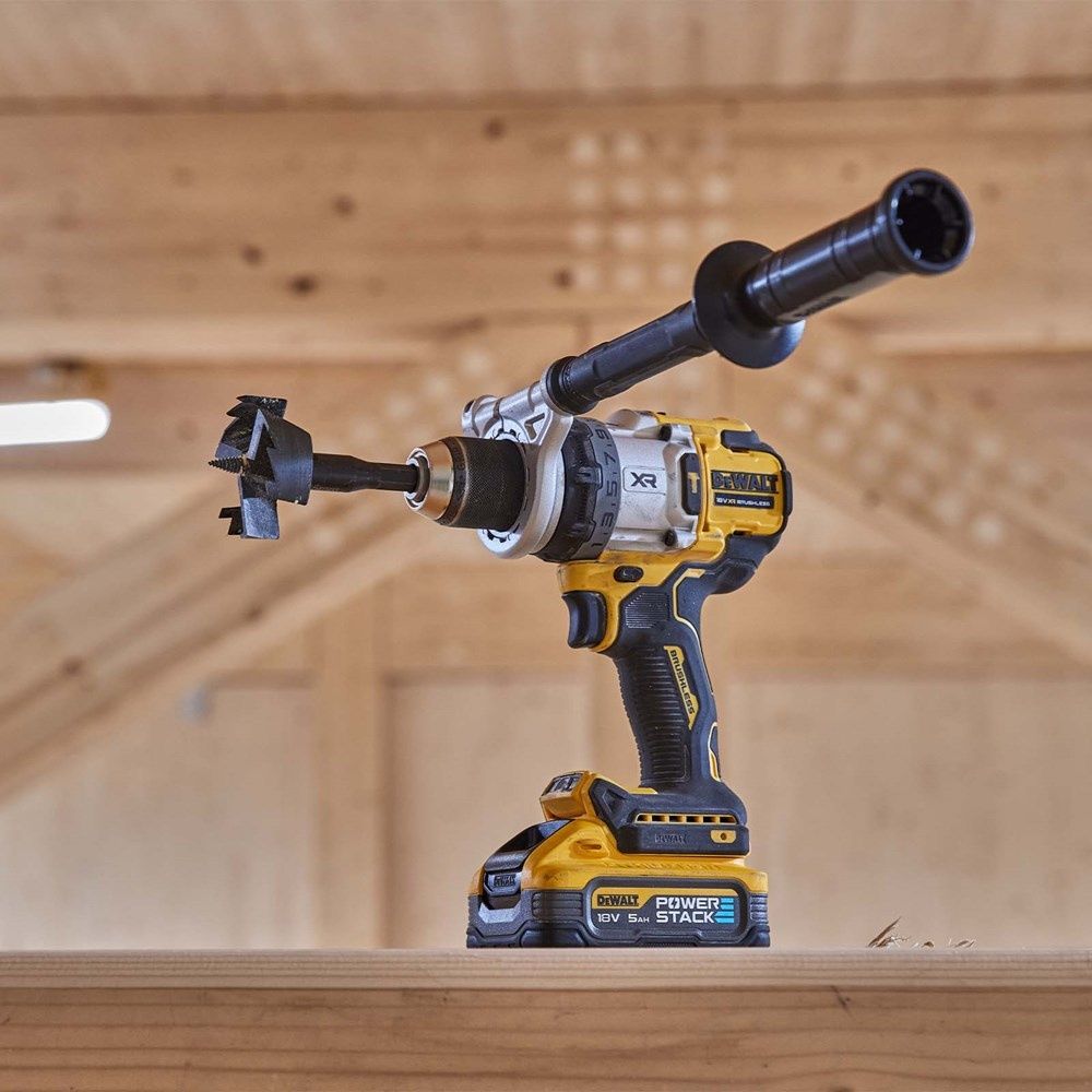 Новия Aкумулаторен  винтоверт DeWALT DCD1007N-XJ, 18V, 169 Nm