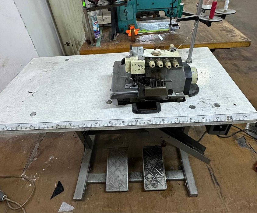 Masini de cusut de vanzare!