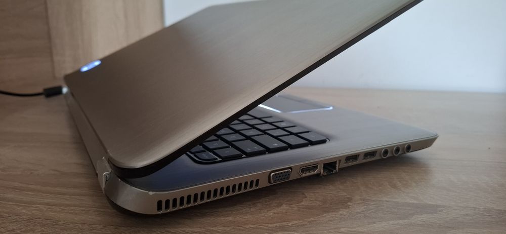 Laptop Hp ,procesor i5
