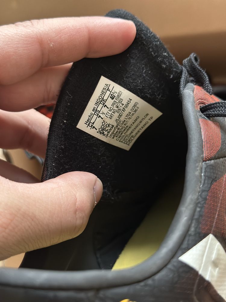 Butonki adidas…..
