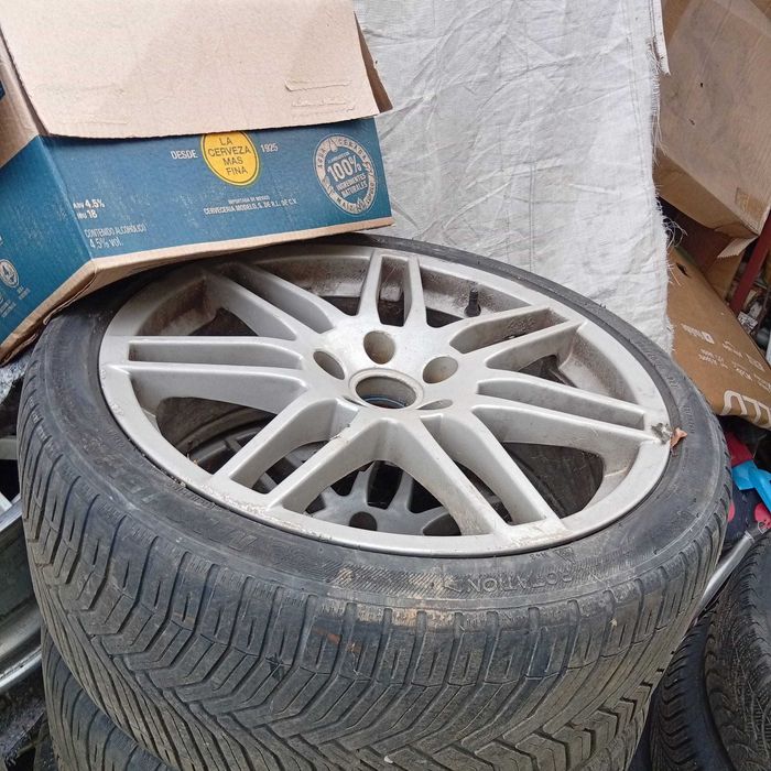 Jante 18 cu anvelope 225 40 18 de aliaj 5x112