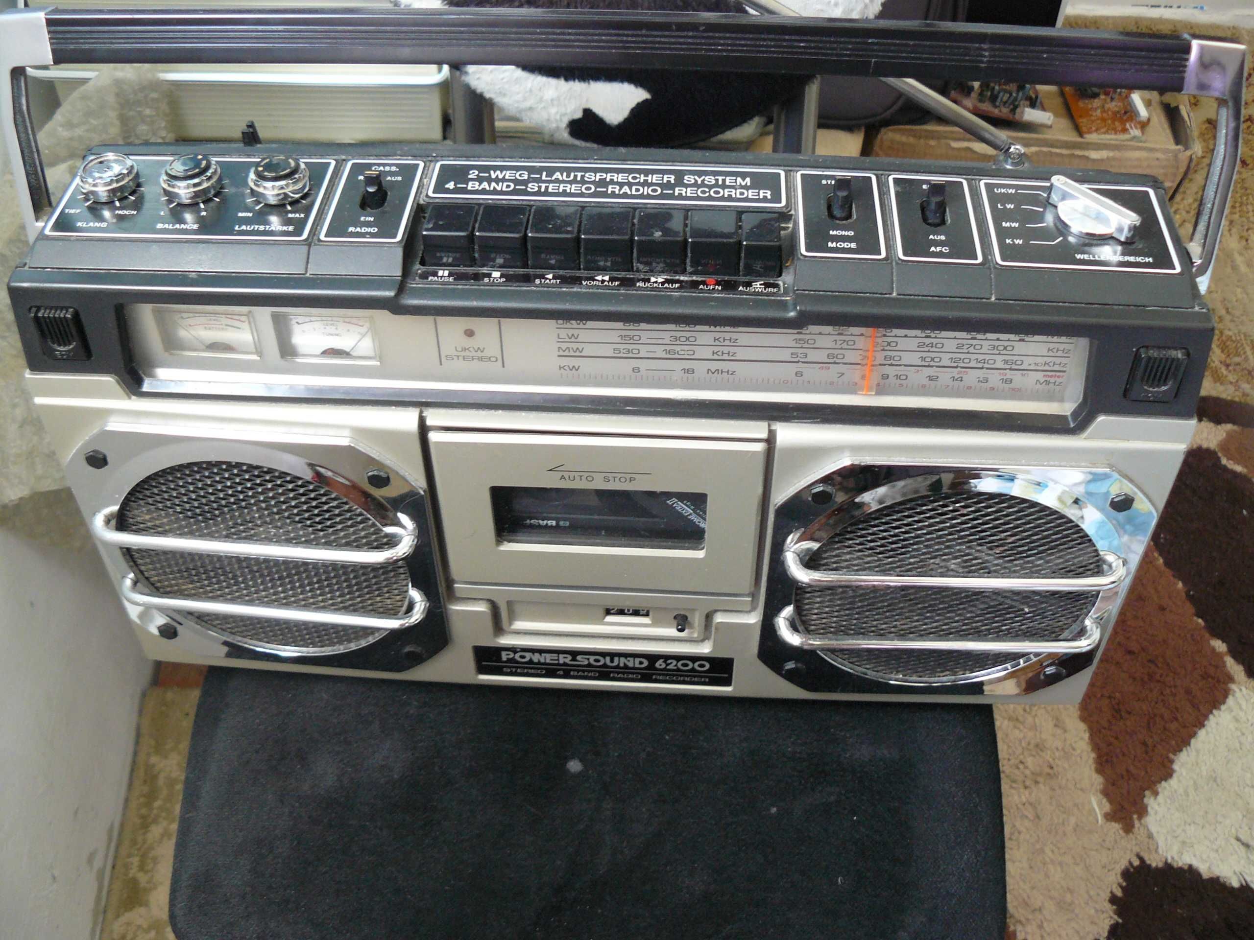 Radiocasetofon Panasonic RX 5500LS si Grundig (vintage)