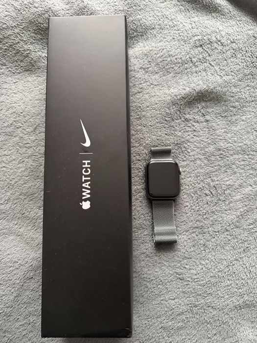 Apple watch seria 5 nike edition