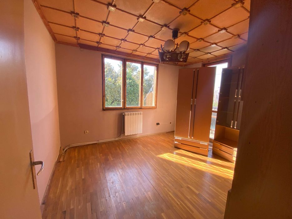 Продава се Къща в с. Чепинци, Област София-град - 162 кв.м за 2161 €/кв.м - Снимка #4