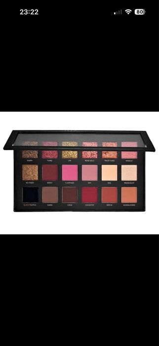 Paleta farduri Huda Beauty