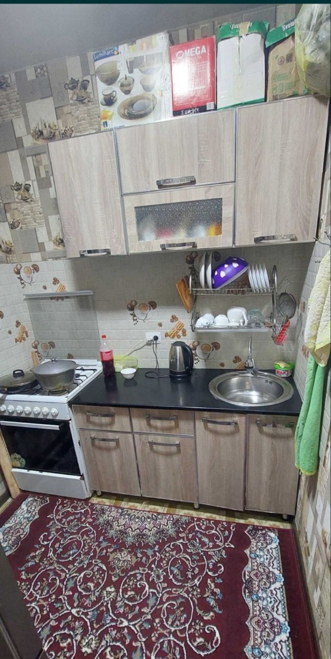 Студент йоки ишлидиган кизларни оламан .