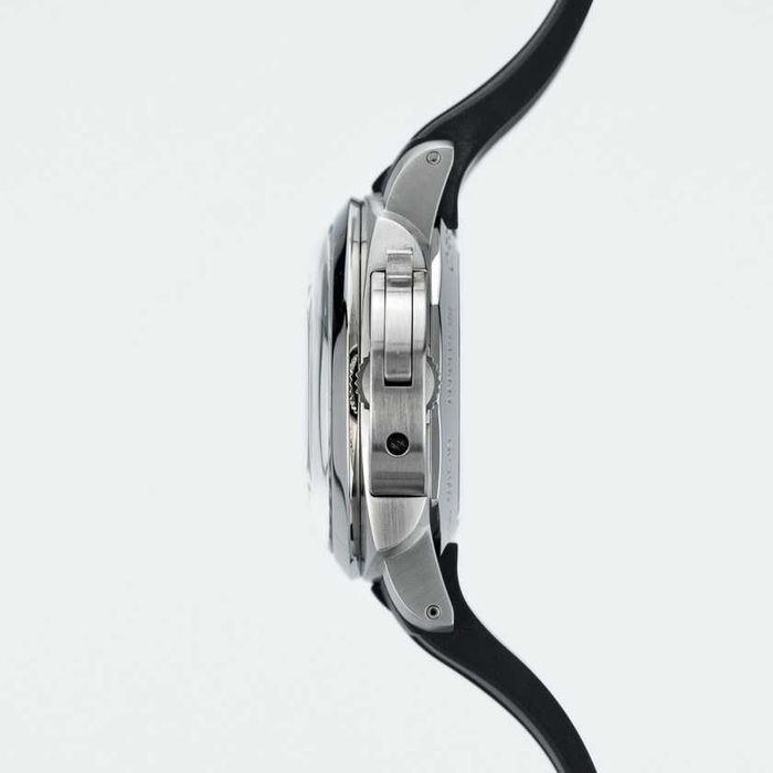 Panerai Luminor 1950 8 Days GMT 44mm PAM00233