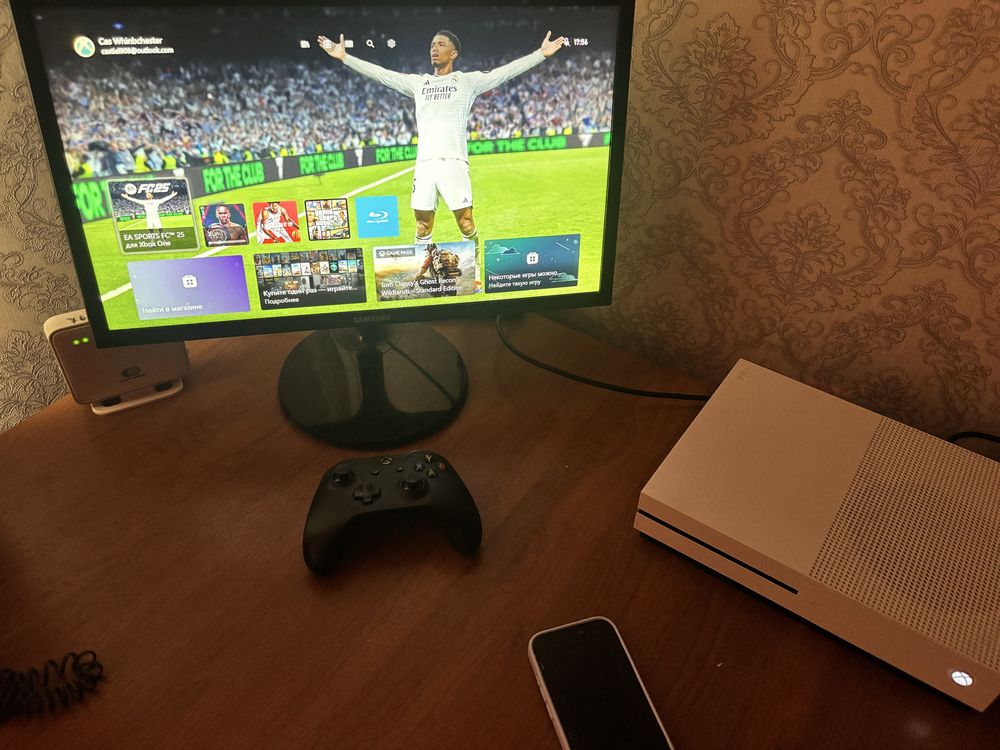 Обменяю Xbox one s на Xbox series s , с моей доплатой