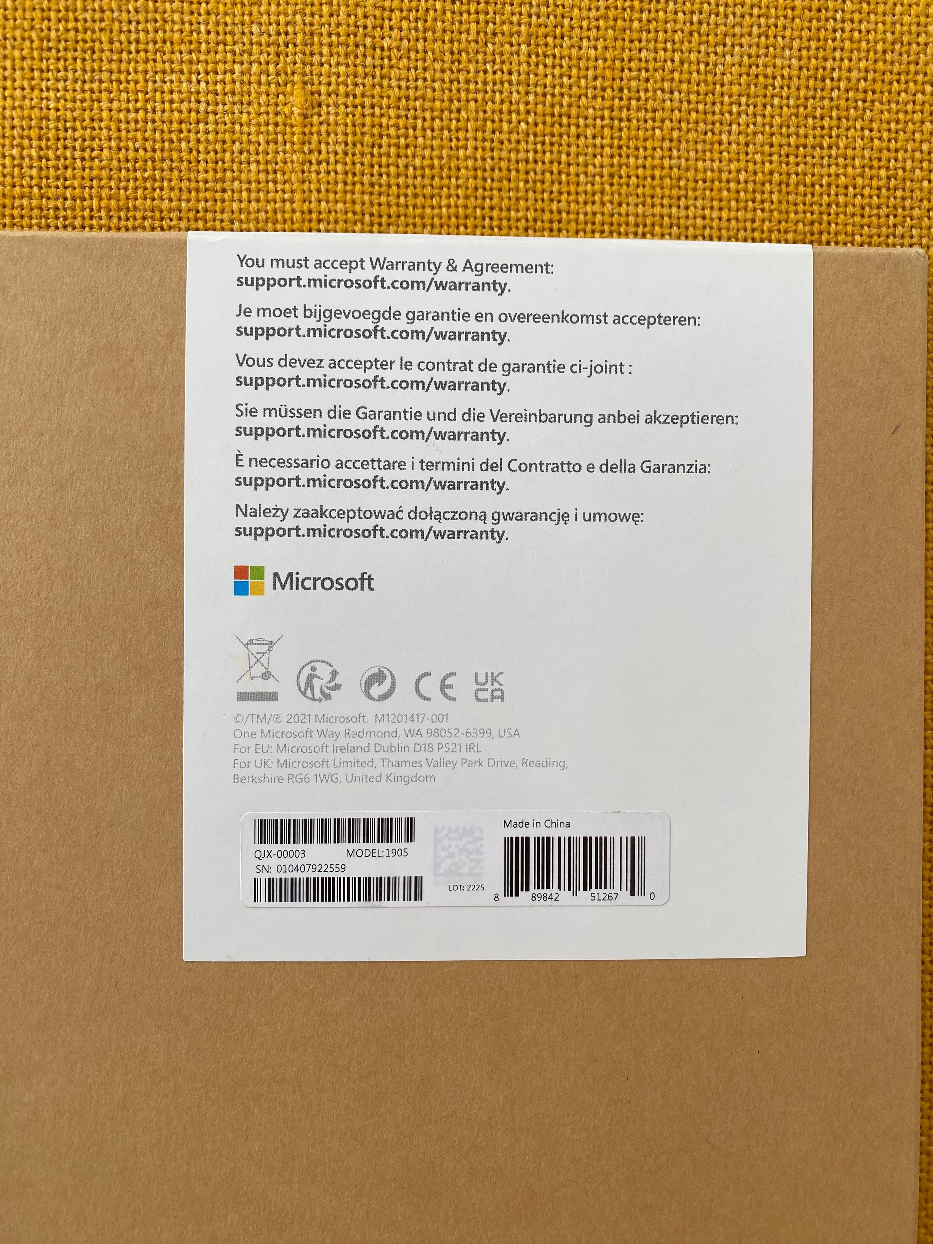 Клавиатура за таблет AZERTY Microsoft surface pro signature keyboard