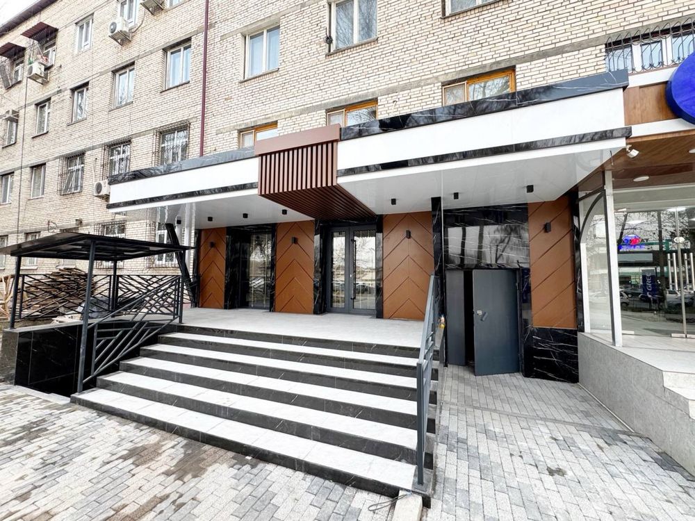 Продаётся Нежилое Помещения Ц.13 Ор-р Лабзак 1/Линия 90.м2