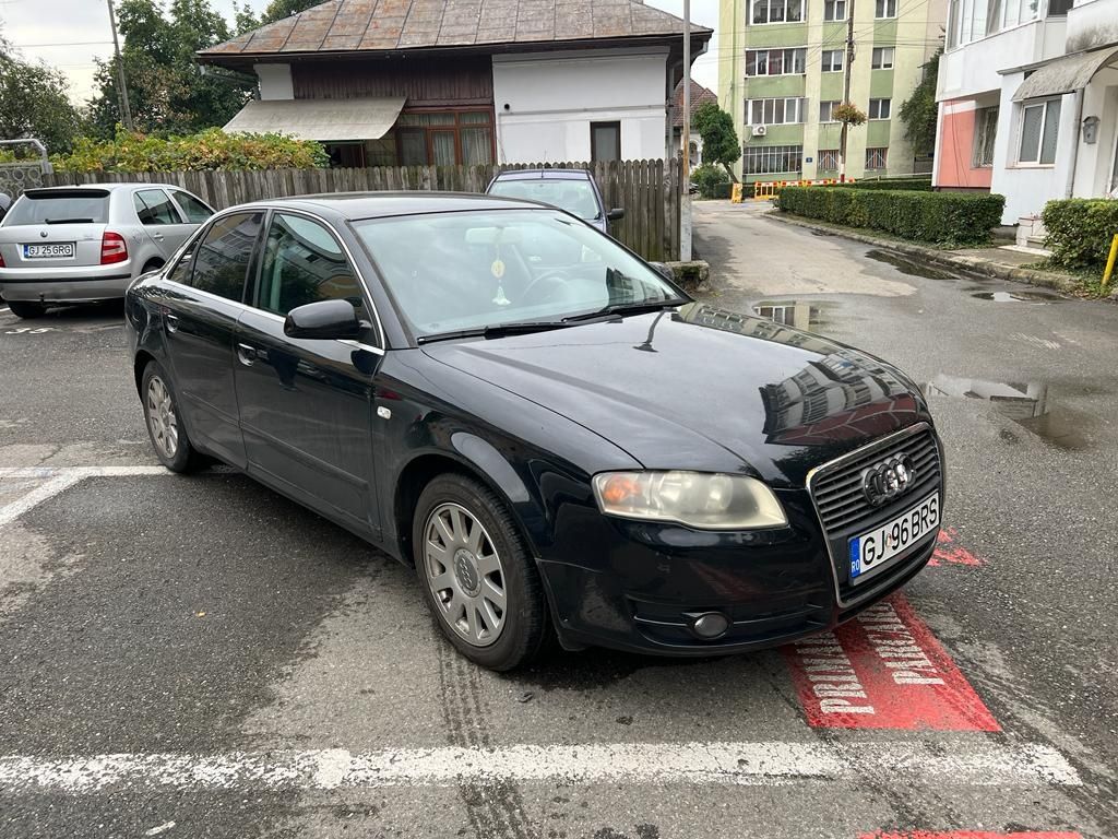 Vând Audi A4 B7 2.0