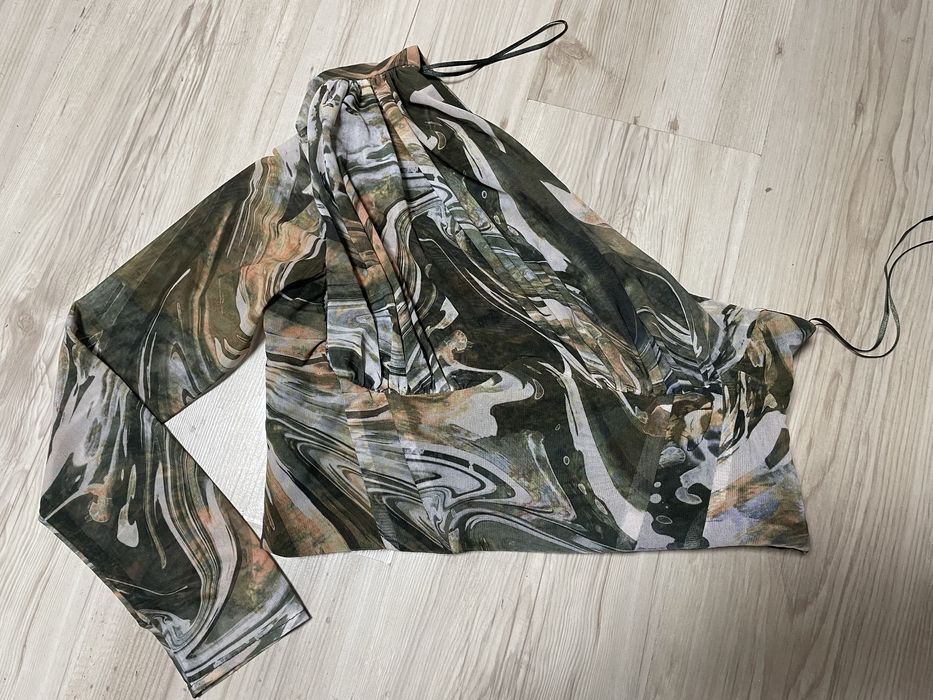 Топ блузка с един ръкав Zara