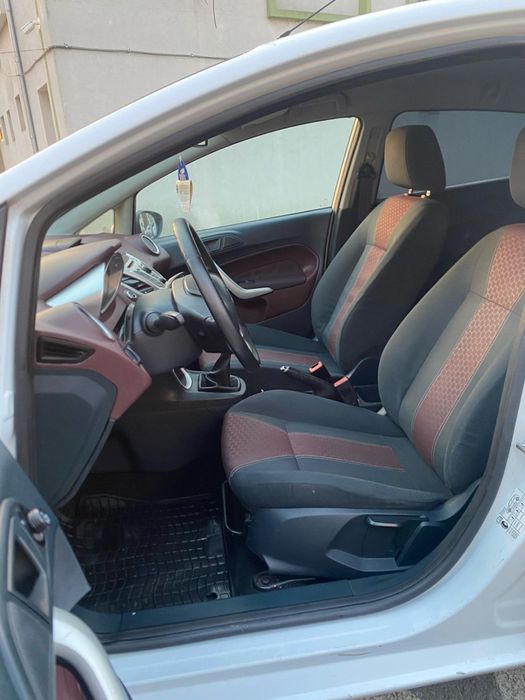 Ford Fiesta An 2011 consum.foarte.mic 3% Euro 5 Stare ireprosabila