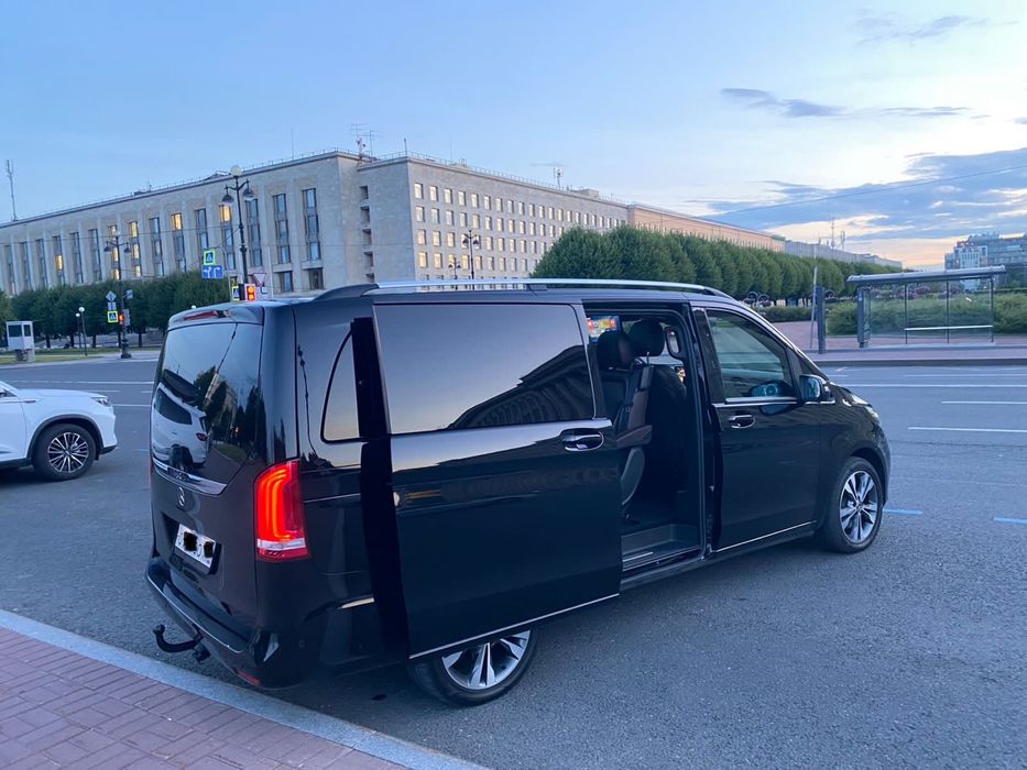 Трансфер MercedesBenz v class 7 o'rin