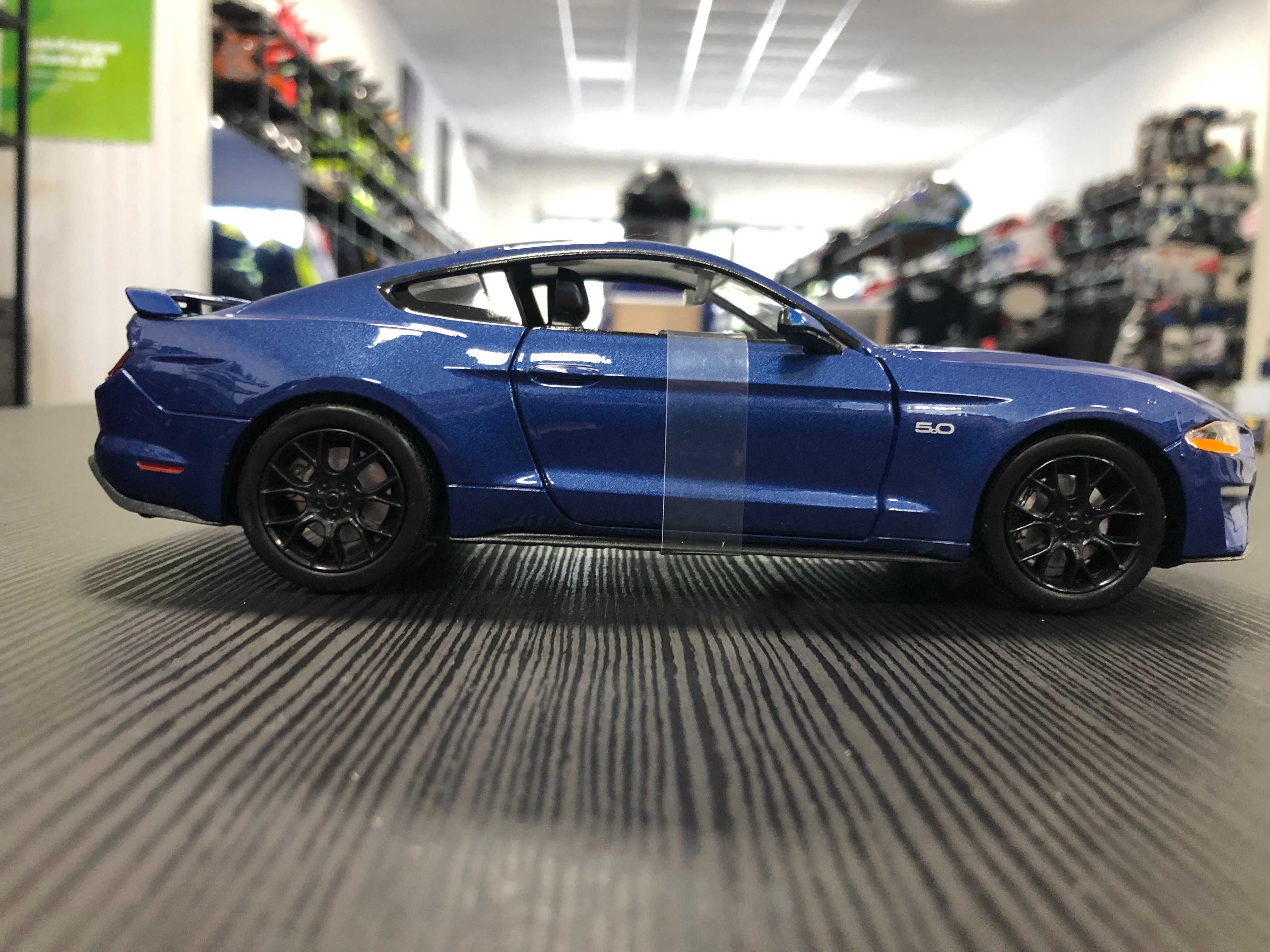 Нова метална колекционерска количка FORD MUSTANG GT 5.0 1:24 MOTORMAX