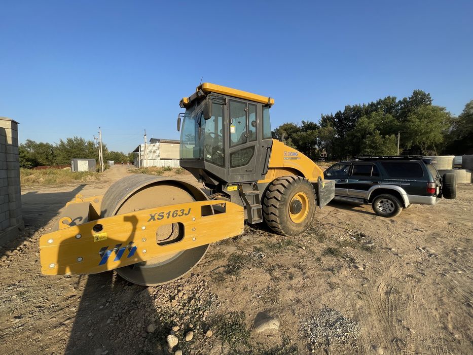 Катки 16-18 тонн в аренду Погрузчик 2-3 куб