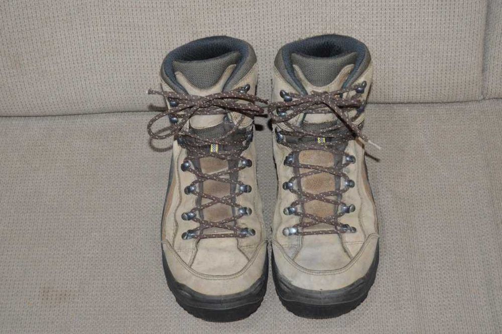 Ghete piele Lowa Renegade 43.5 Gore-tex Vibram