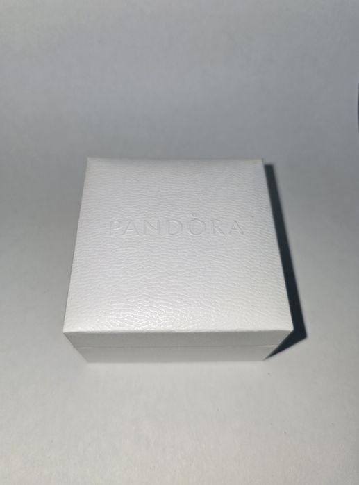 Колие - Pandora - Изкуството да бъдеш жена