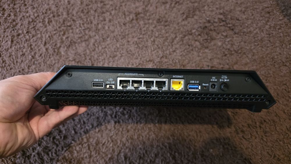 Netgear X6S R8000P AC4000