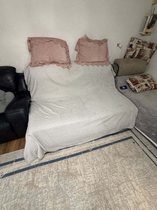 Диван и кресло срочно