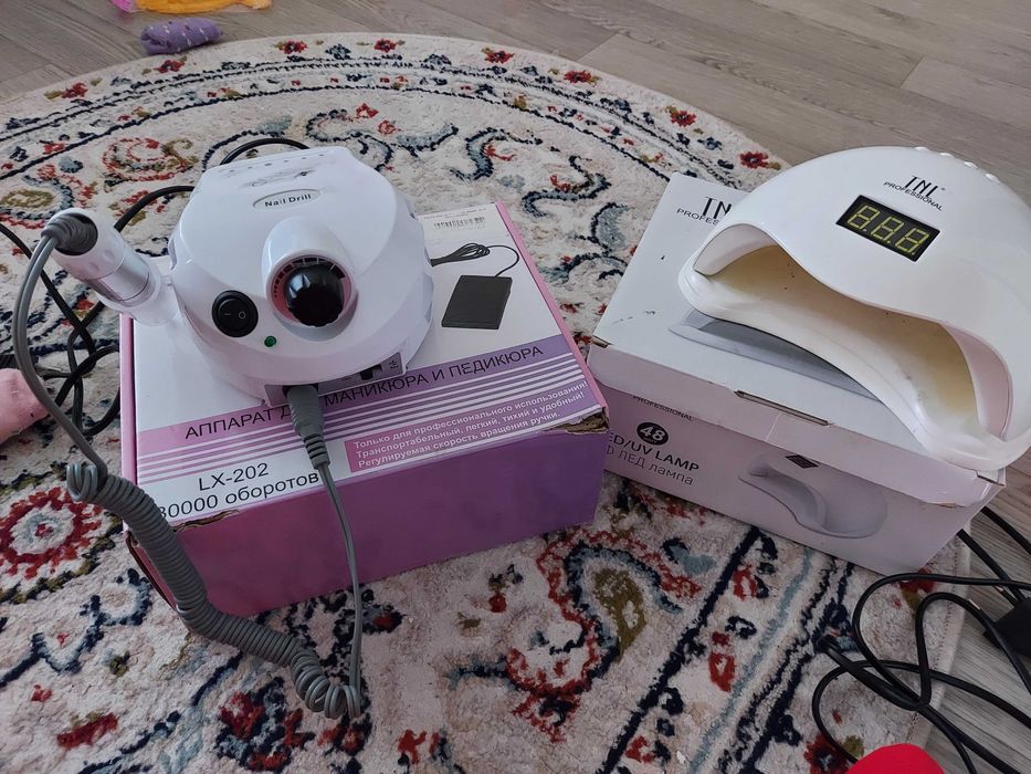 Аппарат для маникюра и педикюра, лампа
