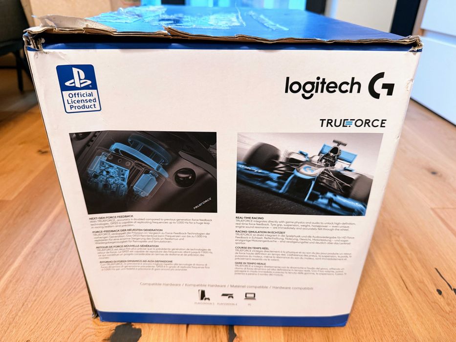 Logitech G923 – Volan Gaming + Pedale – PC / PlayStation / Xbox