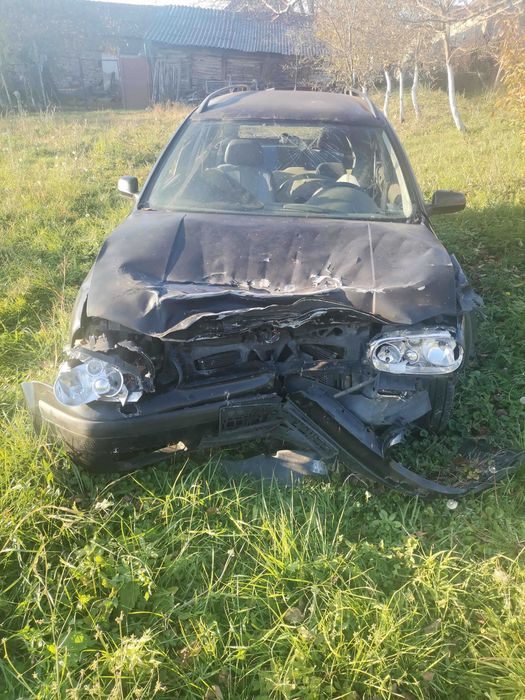 Vand VW Golf 4 avariat